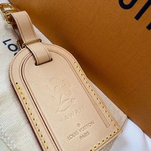 Louis Vuitton Large Luggage Tag - Tan/Natural Hawaii Limited Edition
